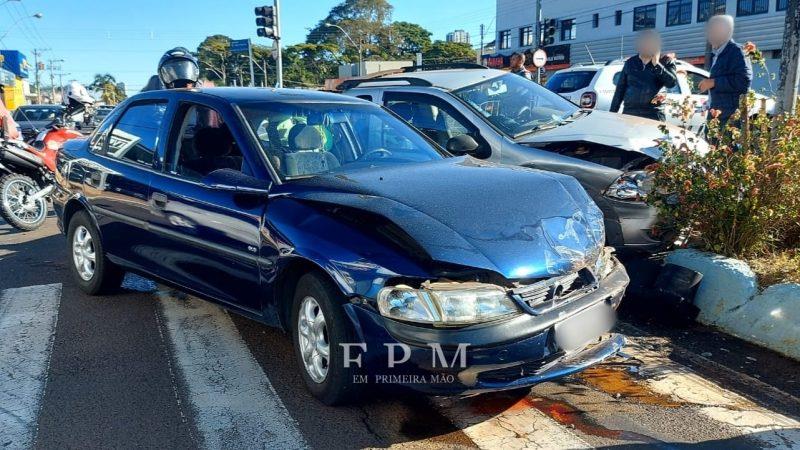 Vítima de acidente de trânsito tem celular furtado por moradores de rua em Franca