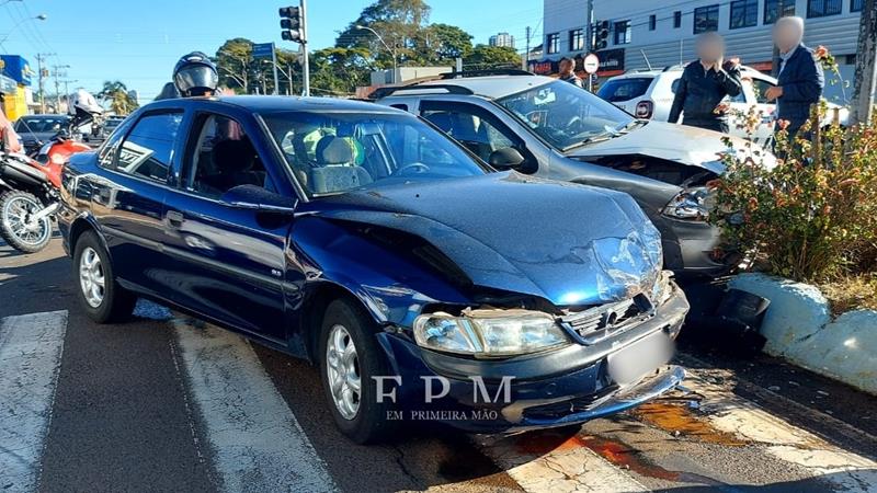 Vítima de acidente de trânsito tem celular furtado por moradores de rua em Franca