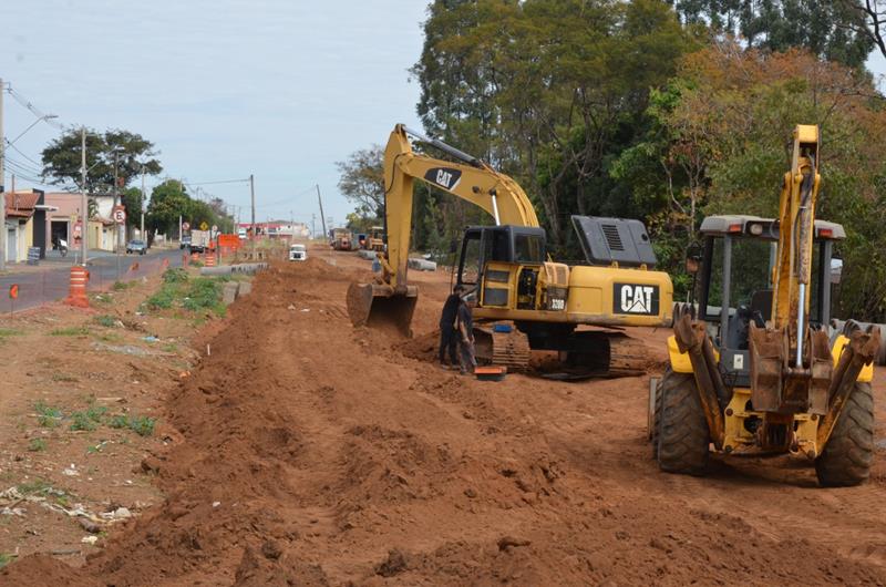 Obras de duplicação da avenida Geralda Rocha Silva são intensificadas