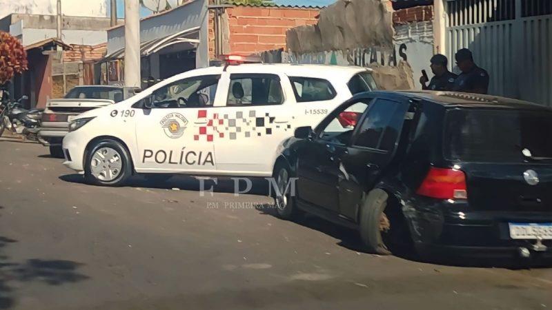 Criminosos se envolvem em acidente com carro roubado de idoso de 76 anos em Franca