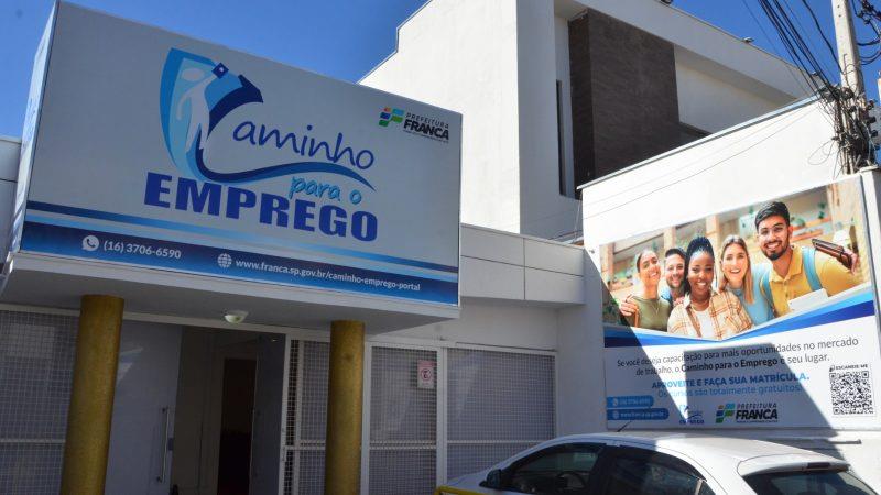 Prefeitura inaugura Escola Profissionalizante