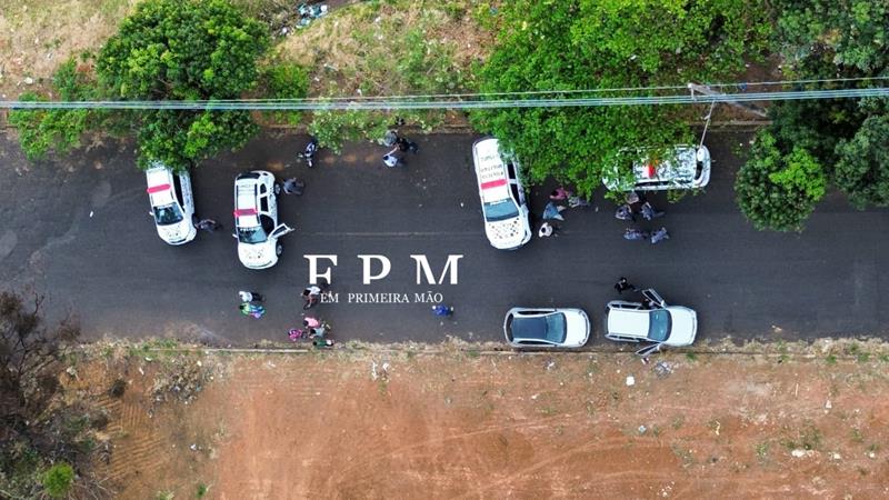 Ameaça de bomba mobiliza várias viaturas da Polícia e rua é interditada