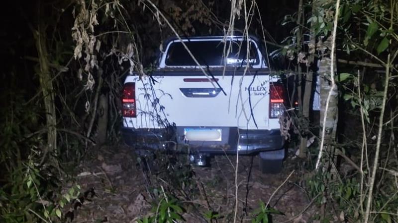 Caminhonete furtada em Alfenas-MG é localizada pela Polícia Militar de Itirapuã