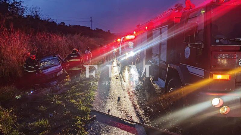 Mulher é socorrida em estado gravíssimo após acidente em rodovia da região