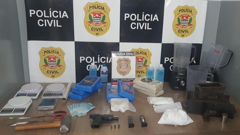 Operação da Polícia Civil desmantela esquema de tráfico de drogas em Franca