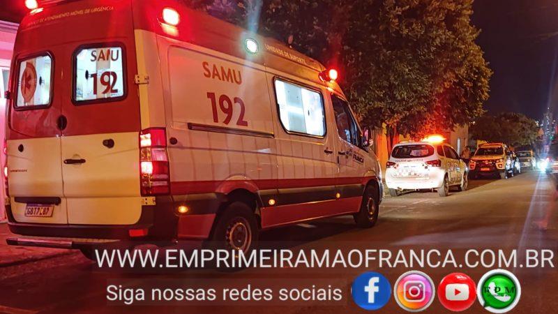 Homem é socorrido em estado grave após ser esfaqueado no tórax em Franca