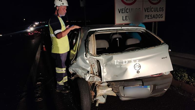 Jet ski cai de carretinha após colisão traseira na Cândido Portinari em Franca