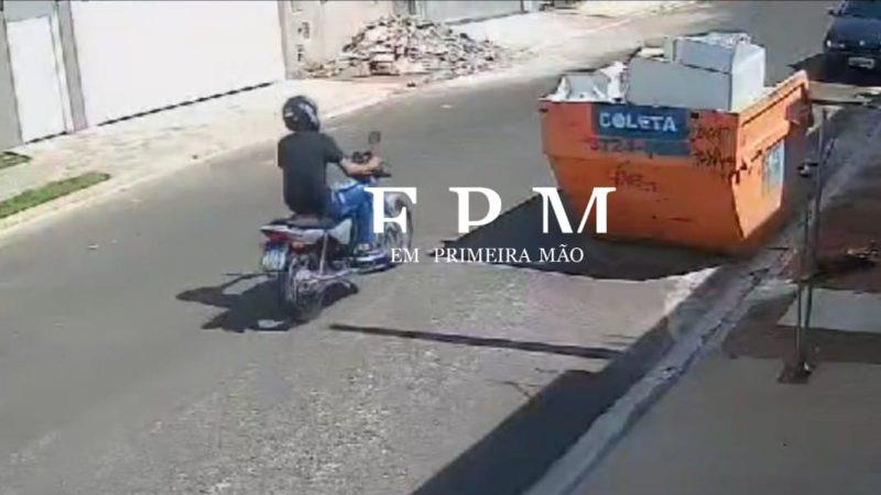 Homem é flagrado por câmera de segurança efetuando disparos contra residência em Franca