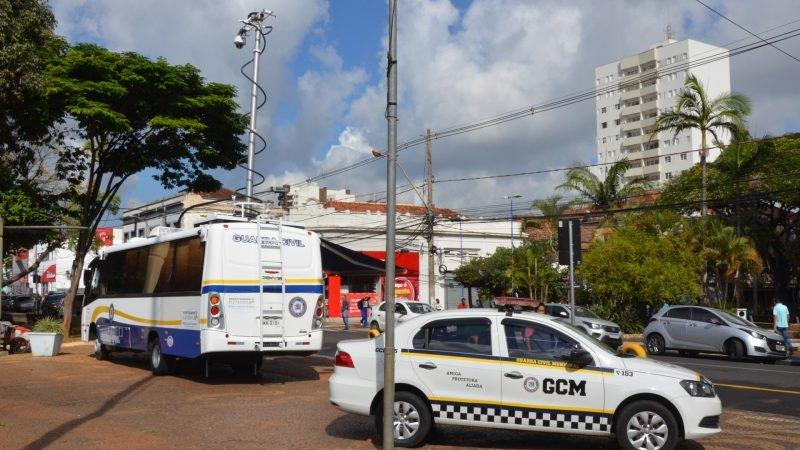 Guarda Civil reforça segurança no centro durante horário especial do comércio