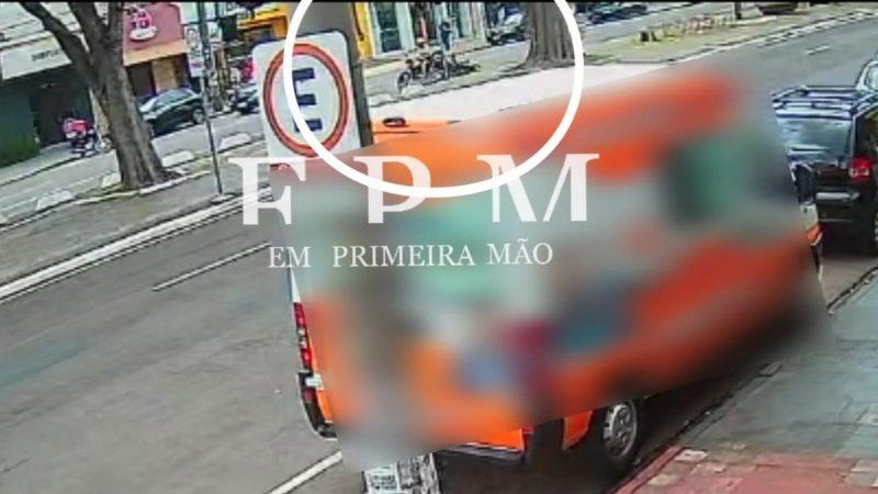 Câmeras de segurança registraram acidente que vitimou jovem de 22 anos em avenida de Franca