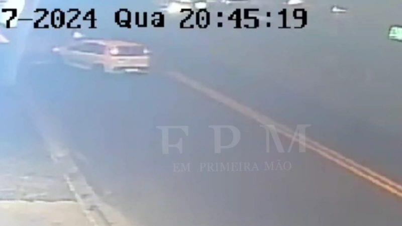 Entregador fica ferido após ter a frente cortada por veículo no Recanto Elimar em Franca