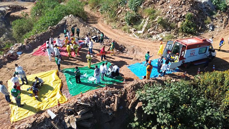 Simulado de explosão e desabamento é realizado em Usina de Reciclagem em Franca