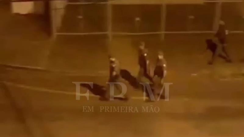 Polícia Militar dispersa multidão no Parque Universitário em Franca