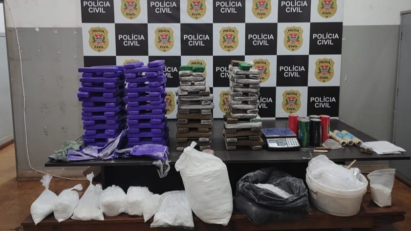 Mais de 160 quilos de drogas foram apreendidas e três criminosos presos pela Polícia Civil em Ribeirão Preto