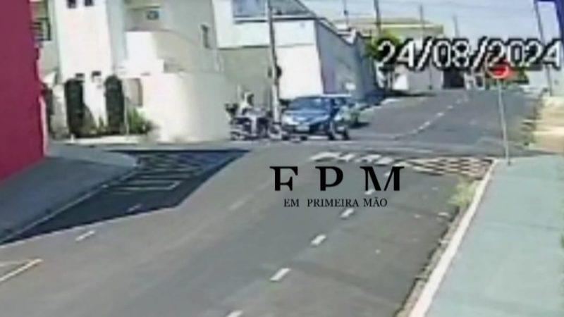 Motociclista fica ferido após ter a frente cortada por motorista que avançou pare em Franca