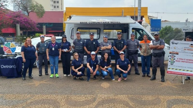 Polícia Militar realiza campanha de conscientização no trânsito em Franca