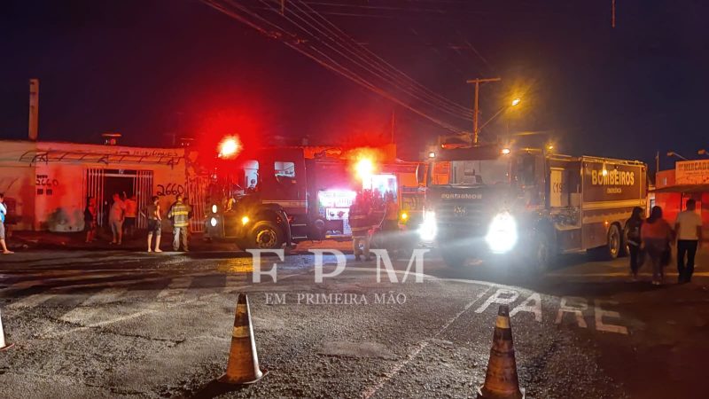 Incêndio possivelmente criminoso destrói parte de empresa de cortes de couro em Franca