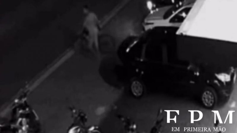 Câmeras de segurança flagram criminoso furtando bicicleta em avenida de Franca