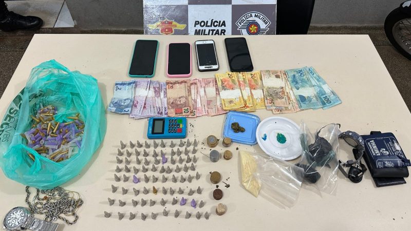 Polícia Militar Rodoviária prende três criminosos por tráfico de drogas em Batatais