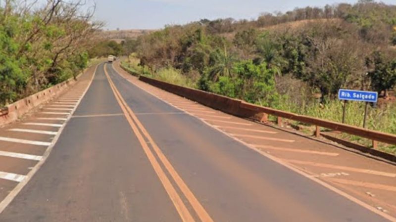 Obra emergencial em ponte na Rodovia Prefeito Fábio Talarico causa nova interdição