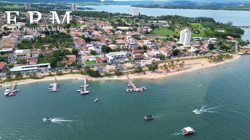 Colisão entre jet skis deixa uma pessoa ferida na represa do Rio Grande, em Rifaina