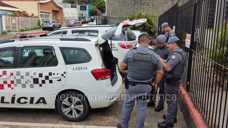 Caminhonete furtada no bairro São Joaquim é localizada e criminoso é detido pela Polícia Militar